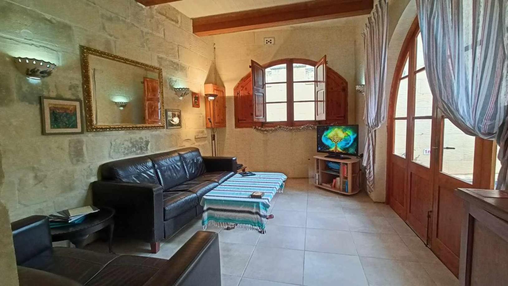 Arthome - Guest Rooms Għarb Kültér fotó