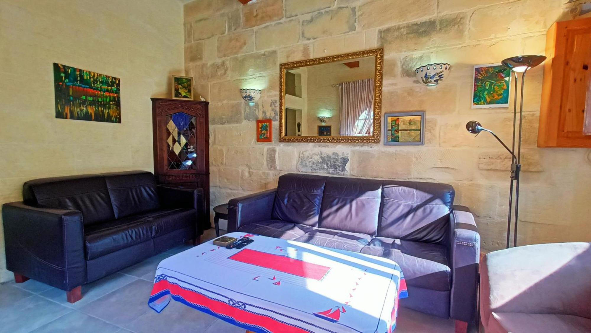 Arthome - Guest Rooms Għarb Kültér fotó