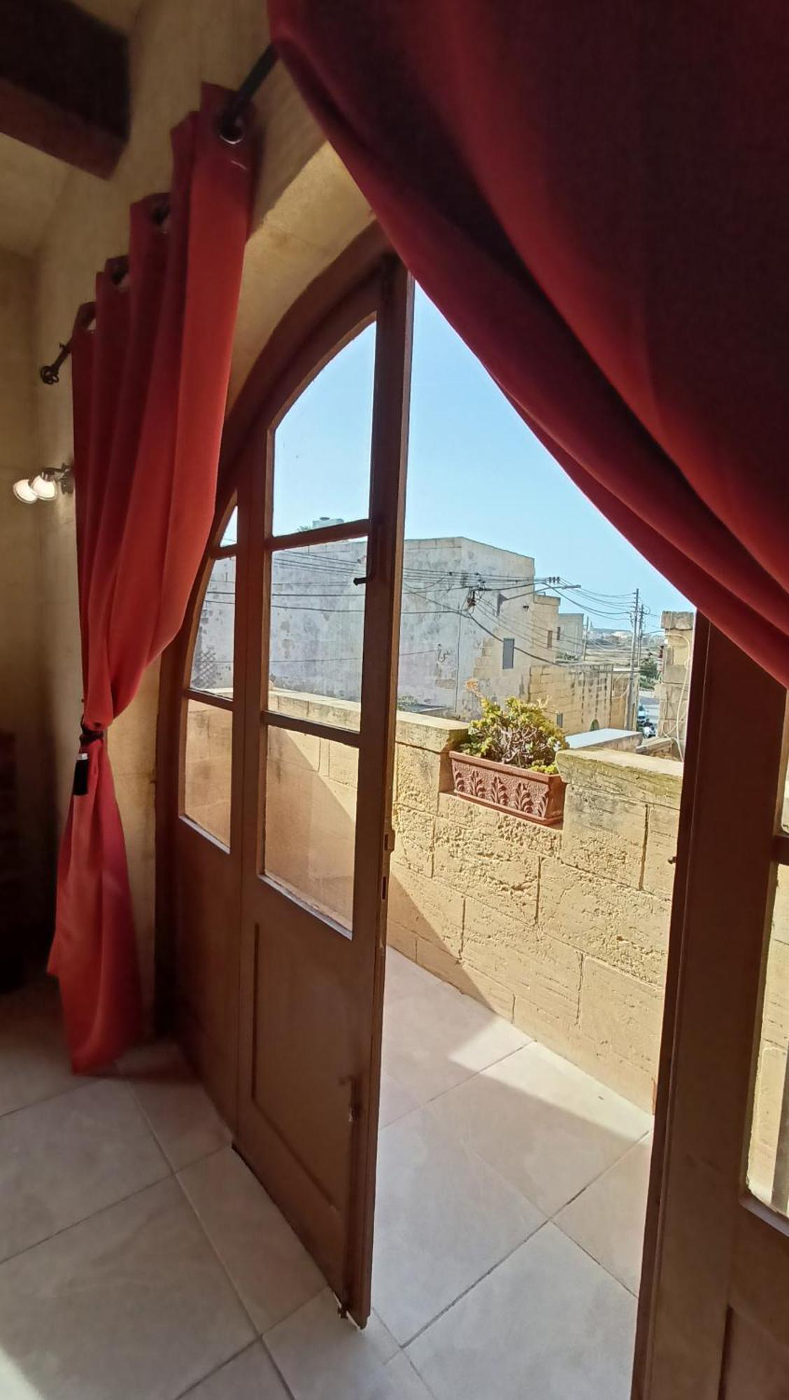 Arthome - Guest Rooms Għarb Szoba fotó
